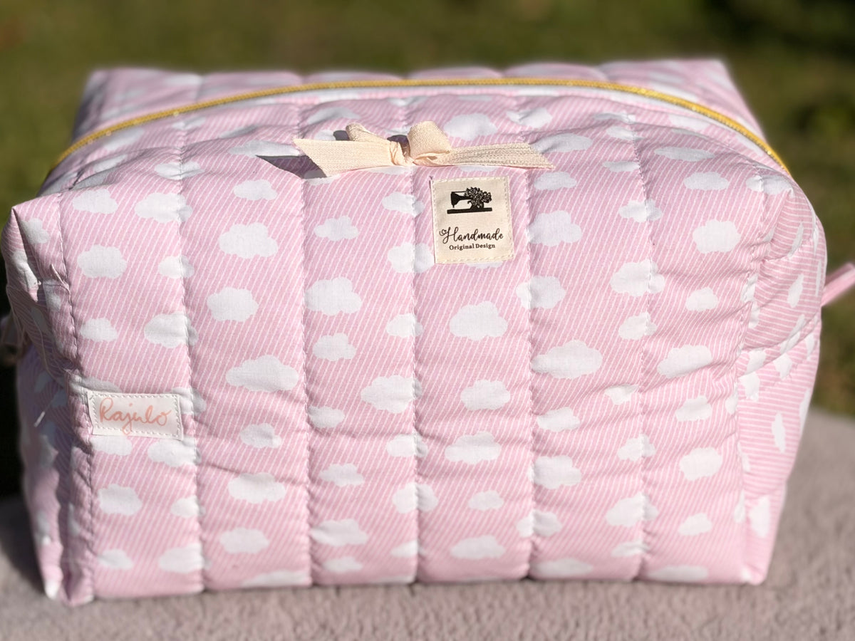 Handgenähte Zipperbag „Wolkenzauber“ ☁️🩷