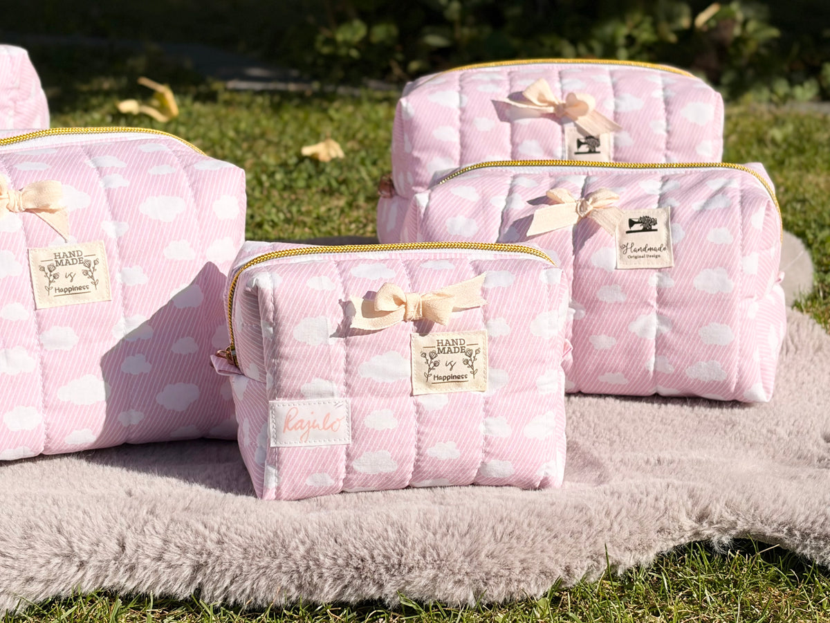 Handgenähte Zipperbag „Wolkenzauber“ ☁️🩷