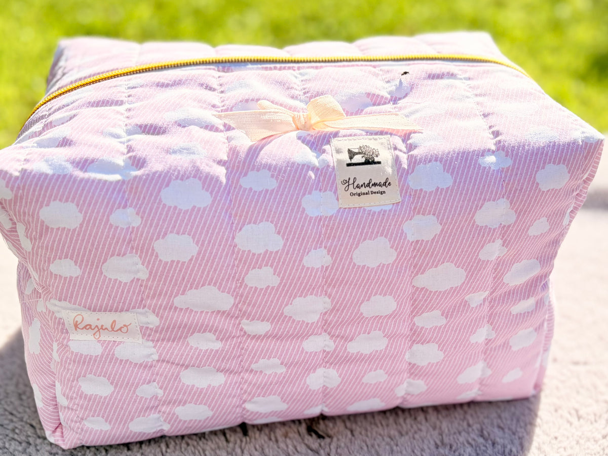 Handgenähte Zipperbag „Wolkenzauber“ ☁️🩷