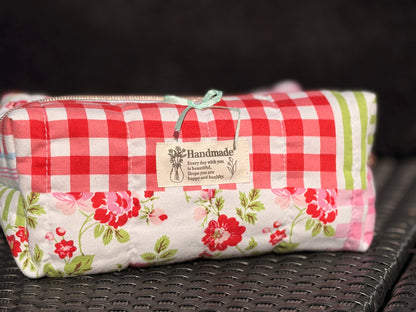🌸 Blütenzauber – Kosmetiktaschen mit Herz