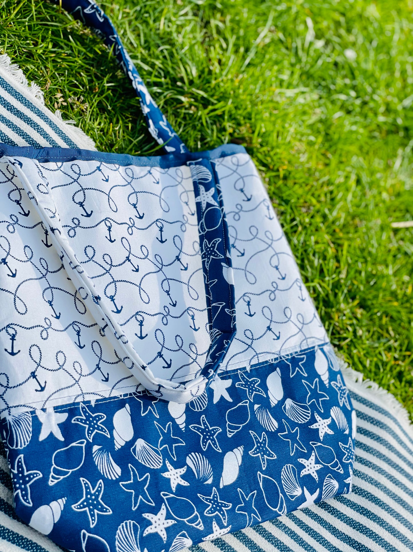 Strand- oder Buchtasche
